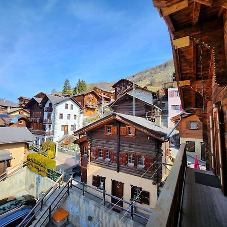 Appartement "Le Ver Luisant" A Saint-Martin, Val D'Herens, Valais Luaran gambar
