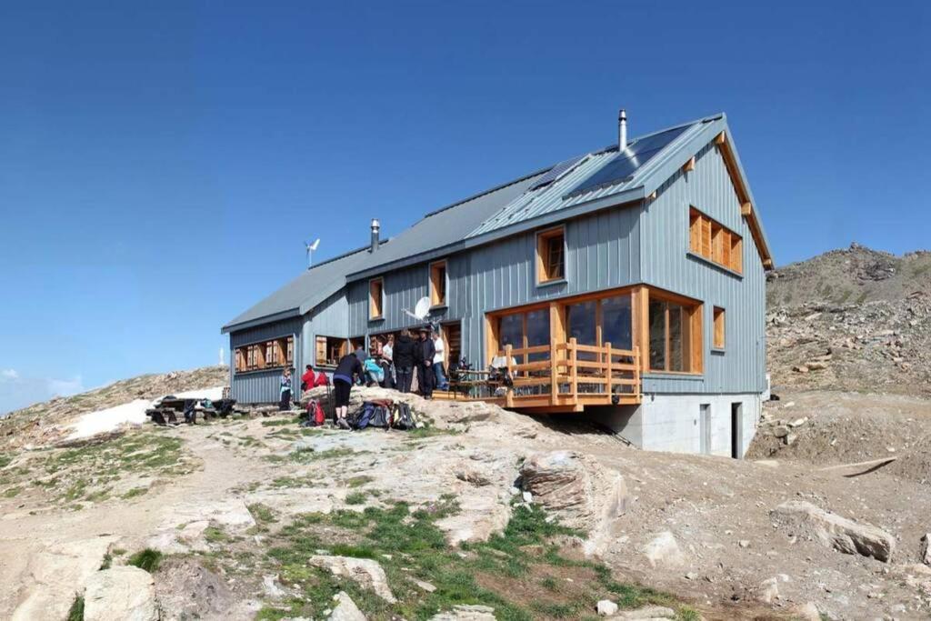 Appartement "Le Ver Luisant" A Saint-Martin, Val D'Herens, Valais Luaran gambar