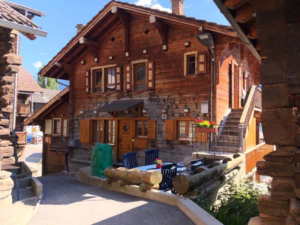 Appartement "Le Ver Luisant" A Saint-Martin, Val D'Herens, Valais Luaran gambar